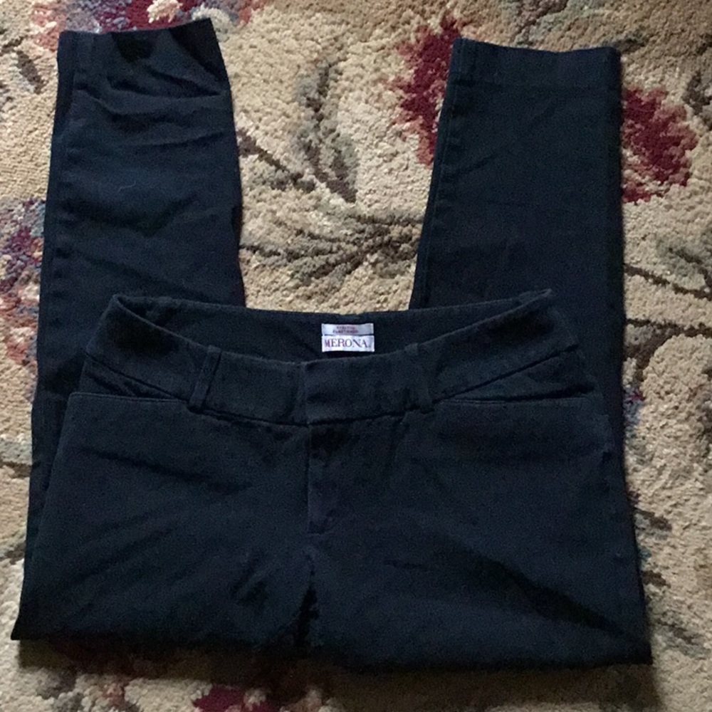 Black straight leg capris